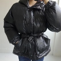 모노위크 라인 벨티드 유광 웰론 숏 패딩 점퍼