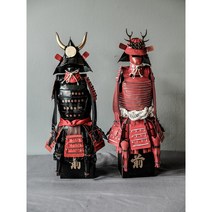 일본갑옷 장식품, 레드