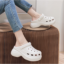 브라운마켙 통굽 키높이 폭신 샌들 슬리퍼