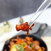 매콤한 술안주 양념무뼈닭발 350g 3개
