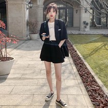 위위브렌 여성 정장 반팔자켓 반바지 세트