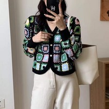 여자여자몰 봄패션코디 배색 뜨게펀칭숏가디건 독특한 에스닉가디건 크로쉐