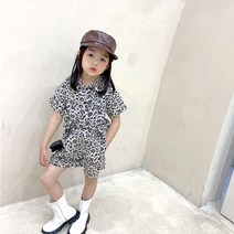 미소파파 베르니 페이즐리 상하세트 남여공용 여름상하복 반팔셔츠 반바지 외출복