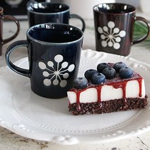 TW2D76F9A 견고하고 튼튼한 일본산 하나야카 머그 2P세트 컵 일본 도자기 커피잔 세트 j-02200, 네이비