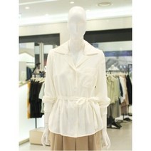 나이스클랍 단추 디테일 블라우스 A223PWB720