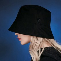 (정식매장판) CLC 장예은 착용 바잘 스터드 드롭 오버핏 버킷햇 블랙