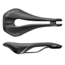 Selle Italia 안장 NOVUS SUPERFLOW ENDURANCE