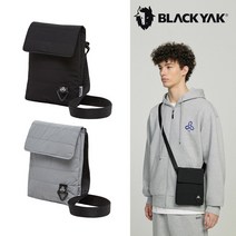 블랙야크 남여공용 bcc미니파우치 패딩 소재를 사용한 미니 파우치 아이템 2BYABX2921, 999