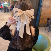 트루러비 카린 플리츠 진주 리본 달달밤비 여신 시선집중 눈에뛰는 클래식 디테일 스타일 패션 아름다운 세련된 쉬폰 브로치 비즈 헤어 머리 자동핀