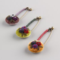 핸드메이드 라인 플라워 옷핀 브로치