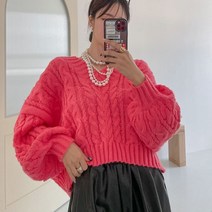 모노치코 브라이트 오버핏 V넥 여성 크롭 니트