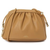 아페쎄 니논 스몰 드로스트링 PUAAT F61765 CAF CARAMEL 여자 숄더백