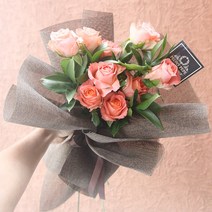 [피오니페페] 장미꽃 클라린스 주황장미 꽃다발 꽃선물, 망포장지