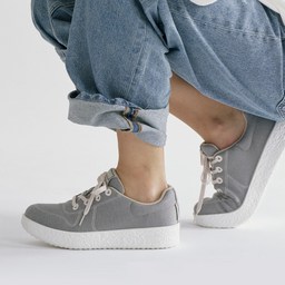 편안함과 스타일을 동시에! 르무통 메이트 운동화로 완벽하게 변신하세요