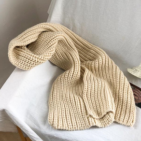 목도리 롱 겨울 착용 이미지