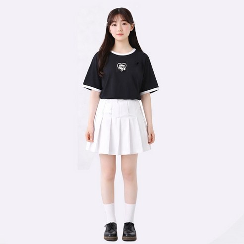 나나주니 라운드넥 러브 크롭 티셔츠 + 하이틴 스커트 세트