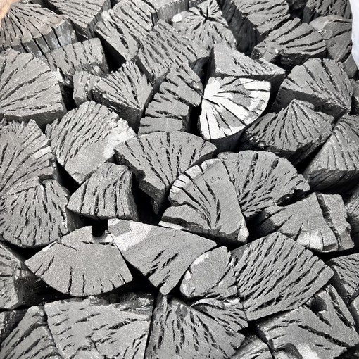 국내산 두번구운 참숯 비장탄 숯 백탄 고기 바베큐 캠핑용 업소용 야자 장작 차콜2.5kg, 1개, 2.5kg