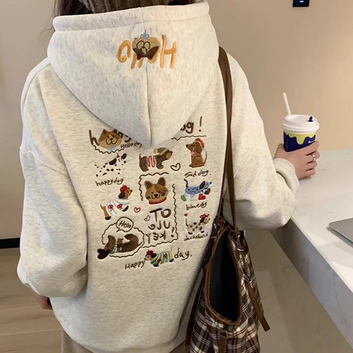 어썸풀 여성용 포스테온 자수 빅사이즈 후드티 A26SPT122315