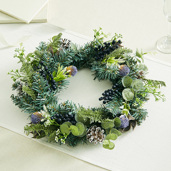 에버그린 리스 솔방울 컬러믹스 리스 현관 벽 장식