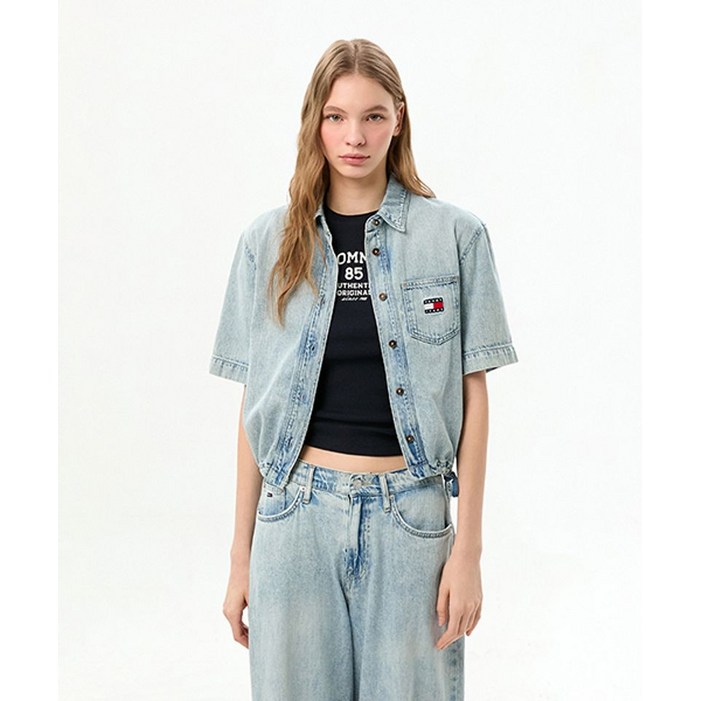 매장정품 TOMMY JEANS 타미진스 크롭 핏 데님 셔츠 T32G1NSH04TWL5 T32G1NSH04TWL5 1644770