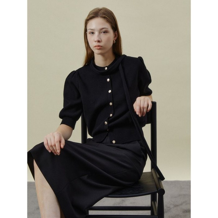 더아이잗 스카프 버튼 벌룬 가디건 IRUP1CD511