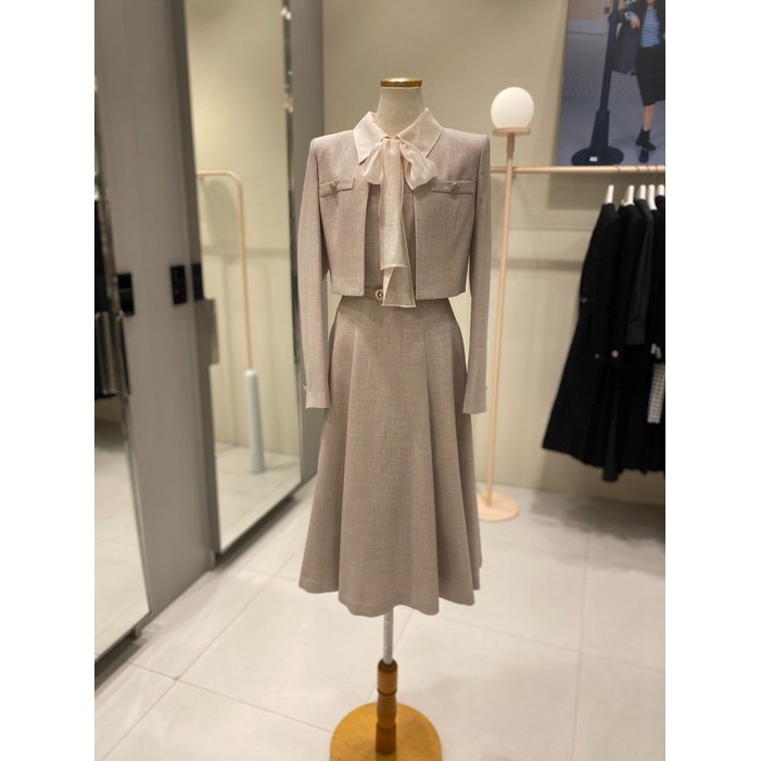 국내백화점 JJ지고트 원피스 신상 데일리 플레어 하이넥