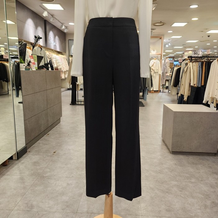 로엠 부평점 가장 기본중에 기본 슬랙스 언제나 입기 좋아요 여름만 빼고