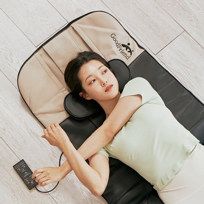 굿프렌드 신수지 수면과학 전신 스트레칭 안마매트 온열 블랙에디션 GTS6