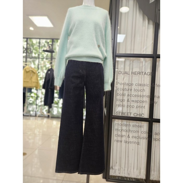 [듀엘] DEWE 세미 부츠컷 진청 팬츠 L254PSA439  NC일산