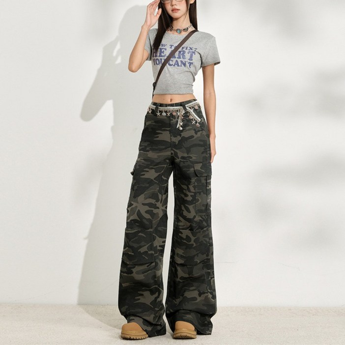 플랜앤유 여자 스트릿 카모 와이드 카고 팬츠