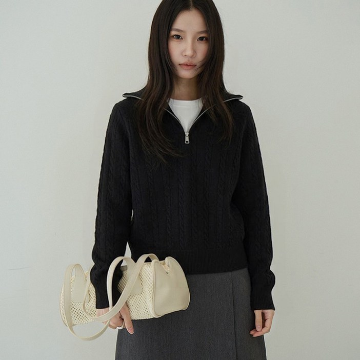 타니즈 레티머 반집업 하이넥 여성 케이블 긴팔 니트