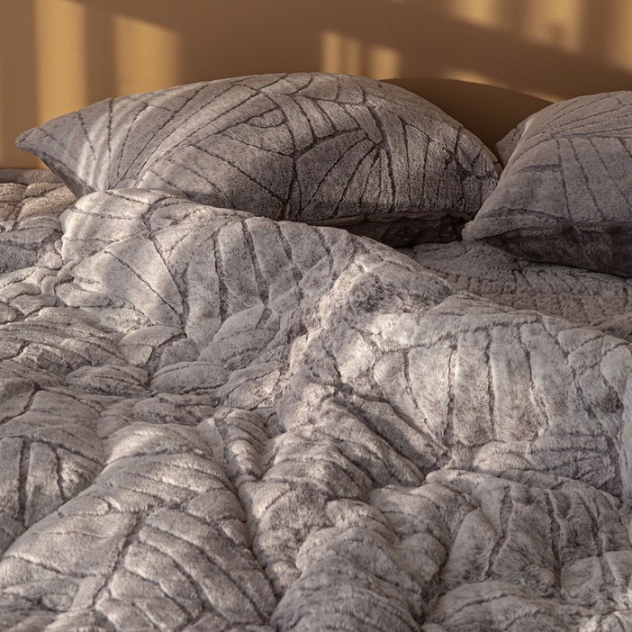 두꺼운 극세사 겨울 이불