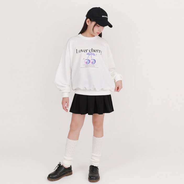 뉴틴즈 러버체리테니스 맨투맨  치마바지 세트