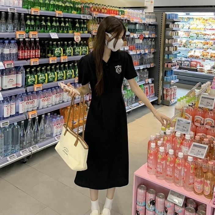 POMTOR 칼라 칼라 여성 봄여름 신상 하프 기장 날씬해 보이며  원피스 A라인 반팔 원피스 여성 원피스