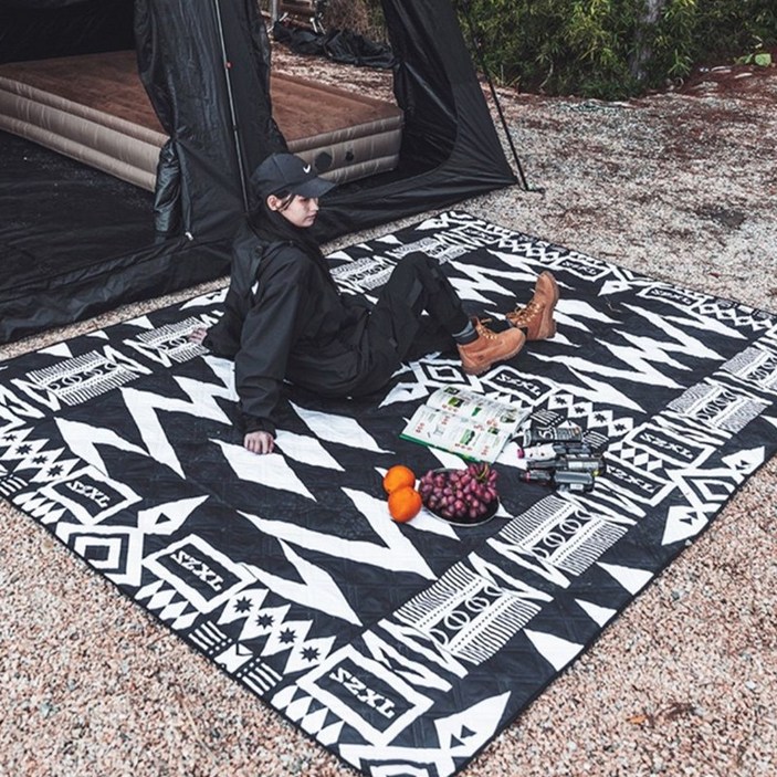 대형 방수 피크닉매트  두께 강화 완전형 두꺼운 접이식 캠핑러그 PAQ07