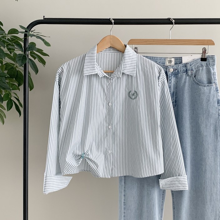 행복여 랄프 자수 레터링 스트라이프 반크롭 셔츠 남방