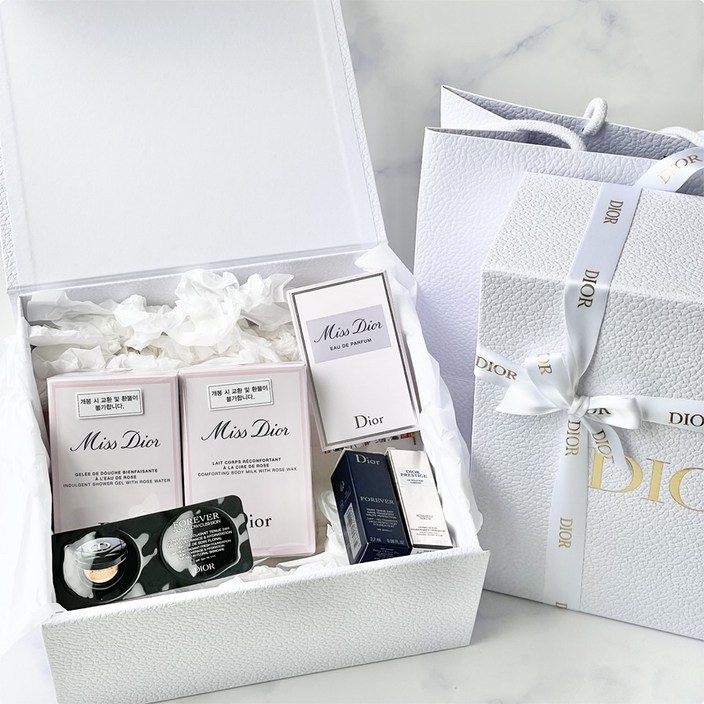 [쇼핑백+선물박스] 디올 미스디올, 자도르 샤워젤 + 바디밀크 (바디워시 바디로션 세트) (백화점포장)