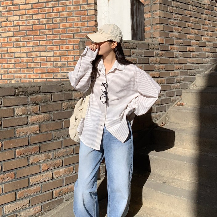 로그데이 여성용 오버핏 스트라이프 셔츠 로그데이 여성용 오버핏 스트라이프 셔츠