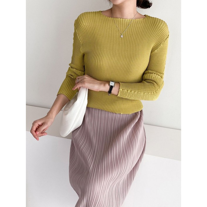 플리츠맘 앰버 라운드 긴팔티 국내생산 여성 플리츠 주름옷 이너티셔츠 기본티