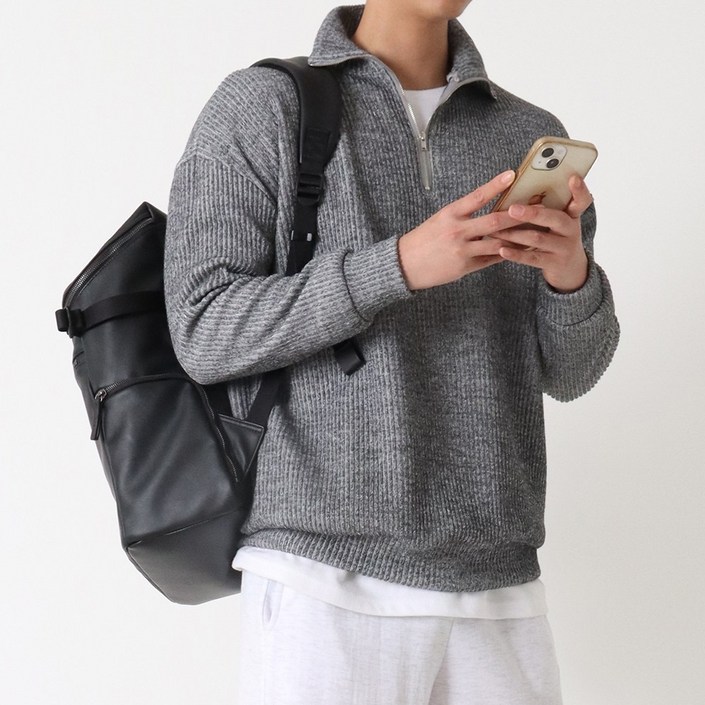 당일출고 M4XL 지지블랙 로베르 오버핏 하찌 반집업 니트 빅사이즈