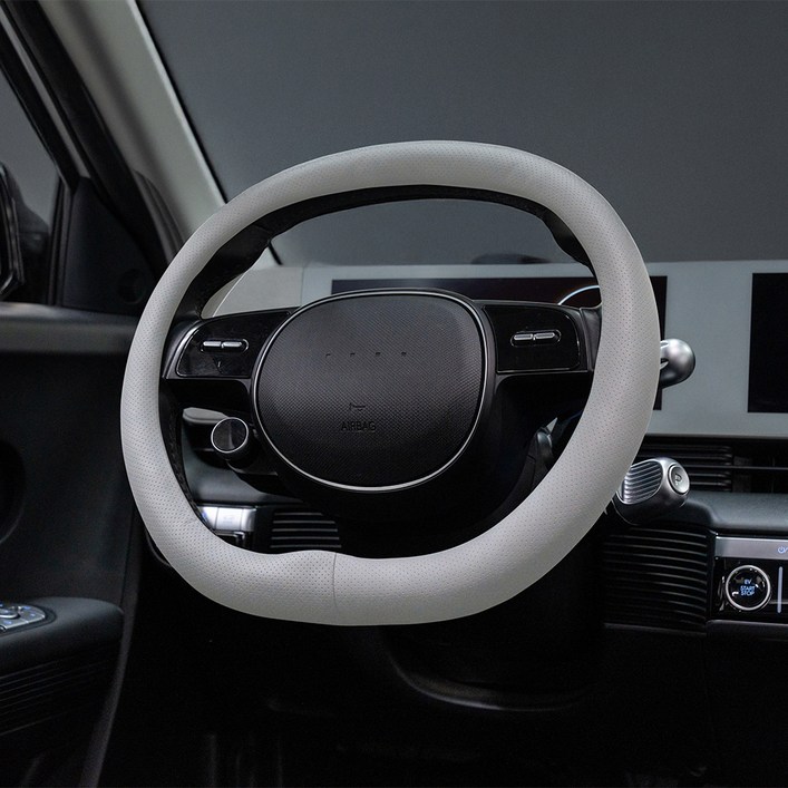 벤딕트 차량용 실리콘 핸들 커버 타공 더블 D컷 순정형, 샌드베이지