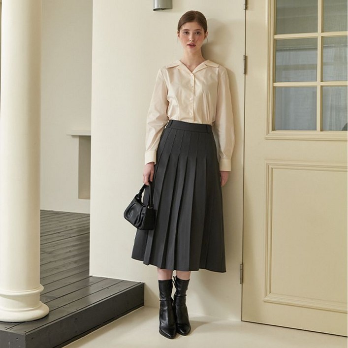 플라스틱아일랜드 플리츠 스커트 PQ7WS163