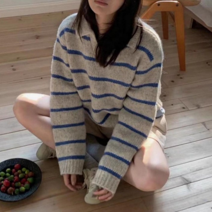 오늘출발 오픈 카라넥 스트라이프 긴팔 니트
