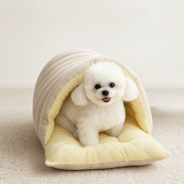 지금부터마켓 겨울 반려동물 반밀폐 침낭 숨숨집, 1개, 베이지