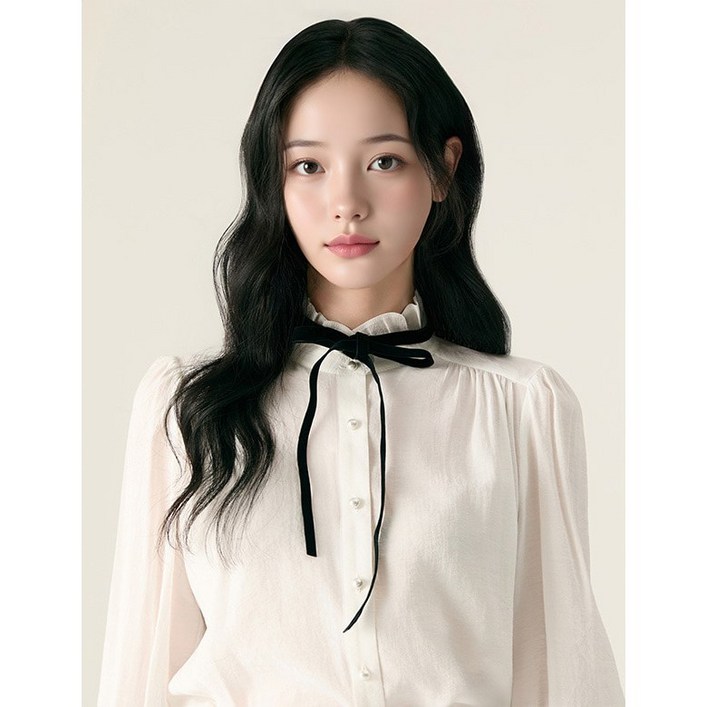 로엠  하이넥 블라우스RMBLG11S11