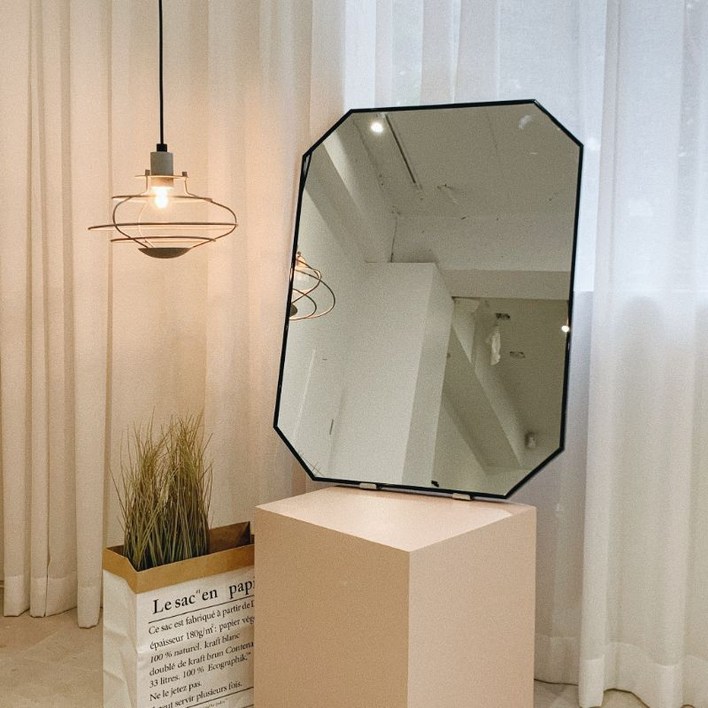 인테리어 팔각거울 600 x 800 mm, 제트블랙 인테리어 팔각거울 600 x 800 mm, 제트블랙