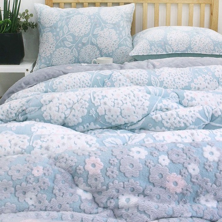 겨울 극세사 차렵이불 아델 5mm 착색번아웃 양면형 단품 따뜻한 꿀잠침구 주노베딩