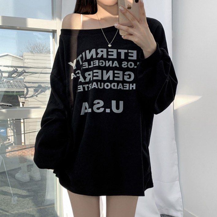 티데일리 여성용 제너럴 레터링 오버핏 오프 숄더 맨투맨