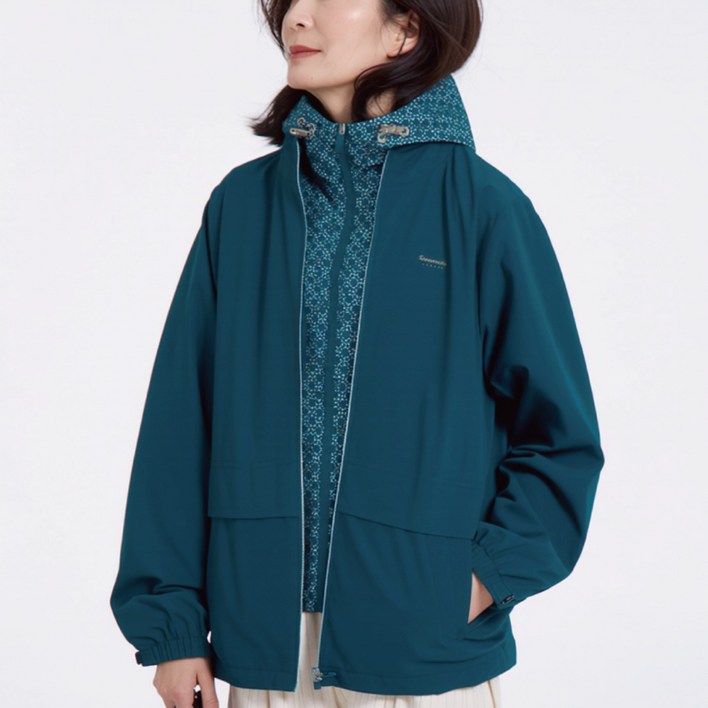 김영주스포츠 여성 봄가을 간절기 후드 탈부착 지퍼형 바람막이 점퍼