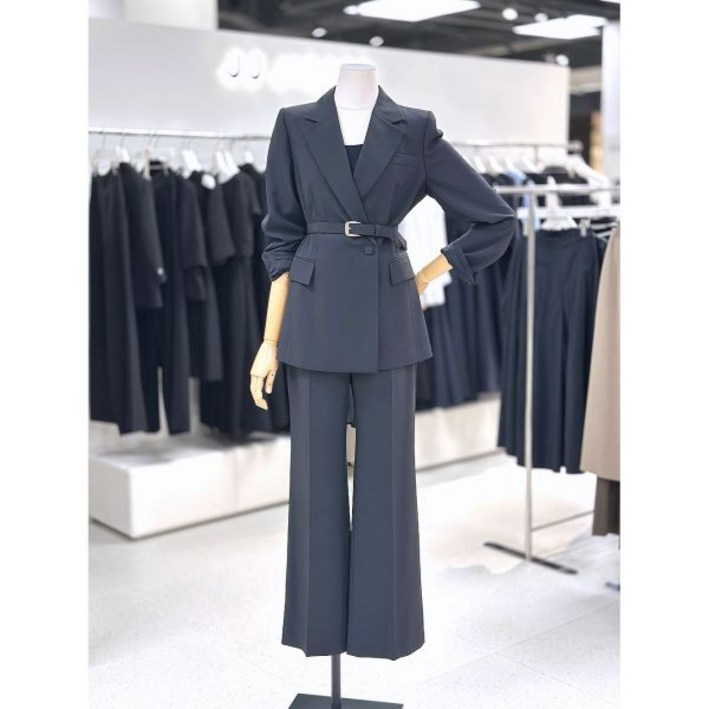 백화점 JJ지고트 벨티드 더블 버튼 자켓 세미 부츠컷 슬랙스 세트 GR9M0JK911 + GR9M0SL911 아울렛